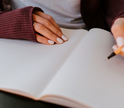 kelly-sikkema-xcvXS6wDCAY-unsplash